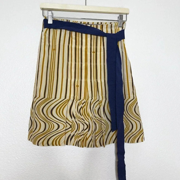 Tory Burch Monogram Wavy Stripe Knee Length Silk Pleated Belted Artsy Skirt Sz 0 - Picture 1 of 12